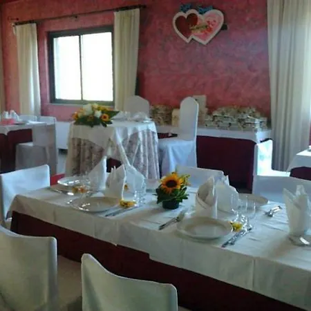 Del Riccio Martirano