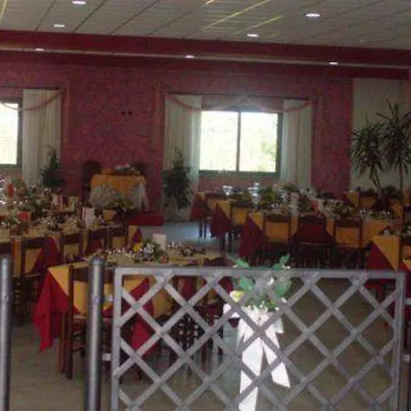 Del Riccio 3*
